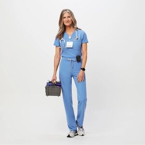 Women's Ceil Blue Scrub set Figs